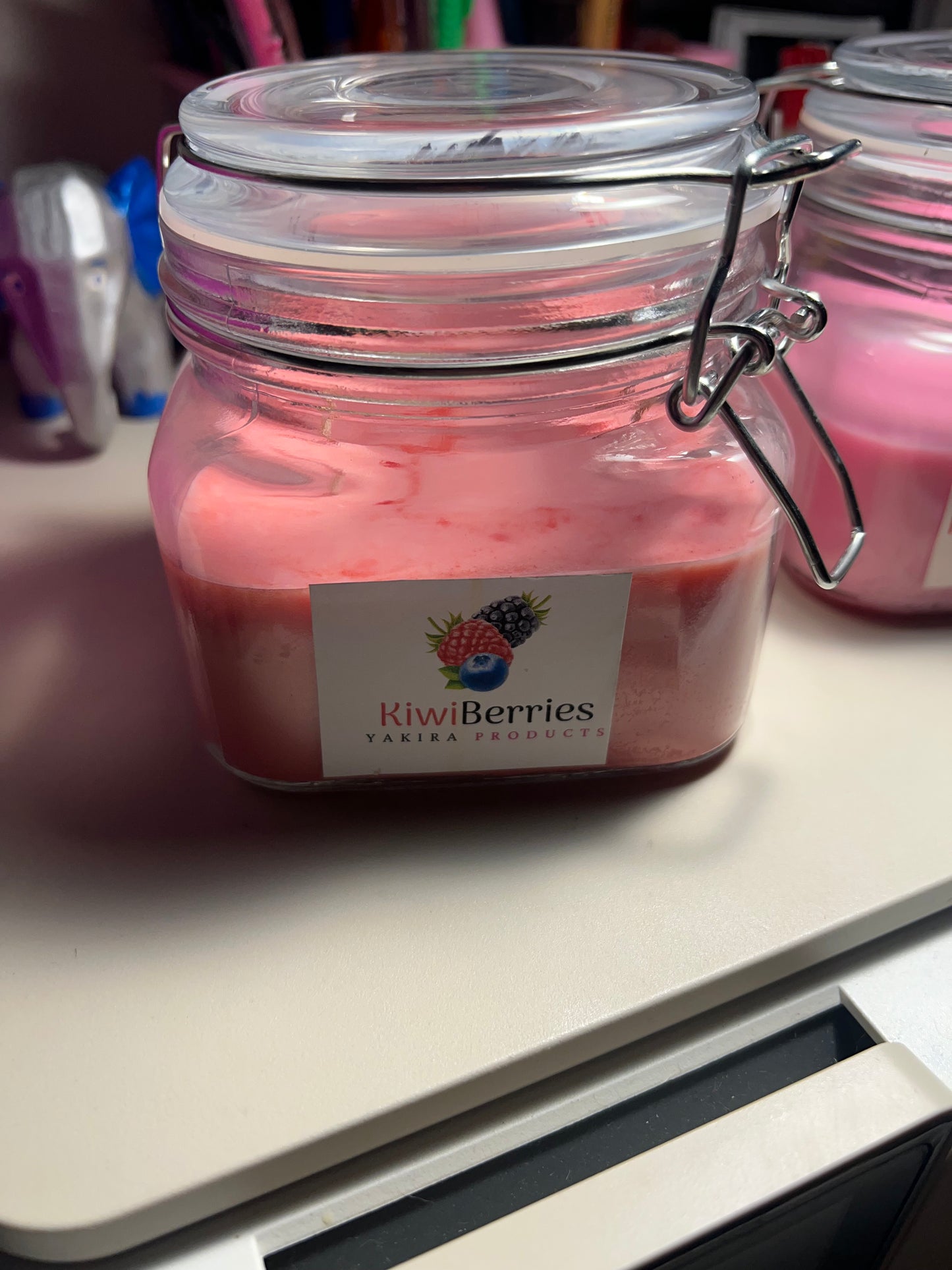 Kiwi Berries Candle